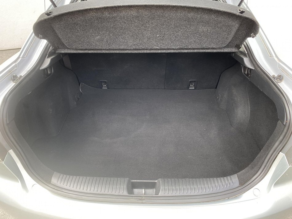 Mazda 6 1.8 16V 