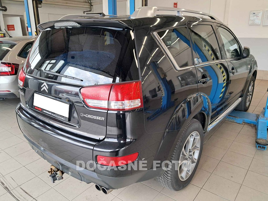 Citroën C-Crosser 2.2HDi  4x4 7míst
