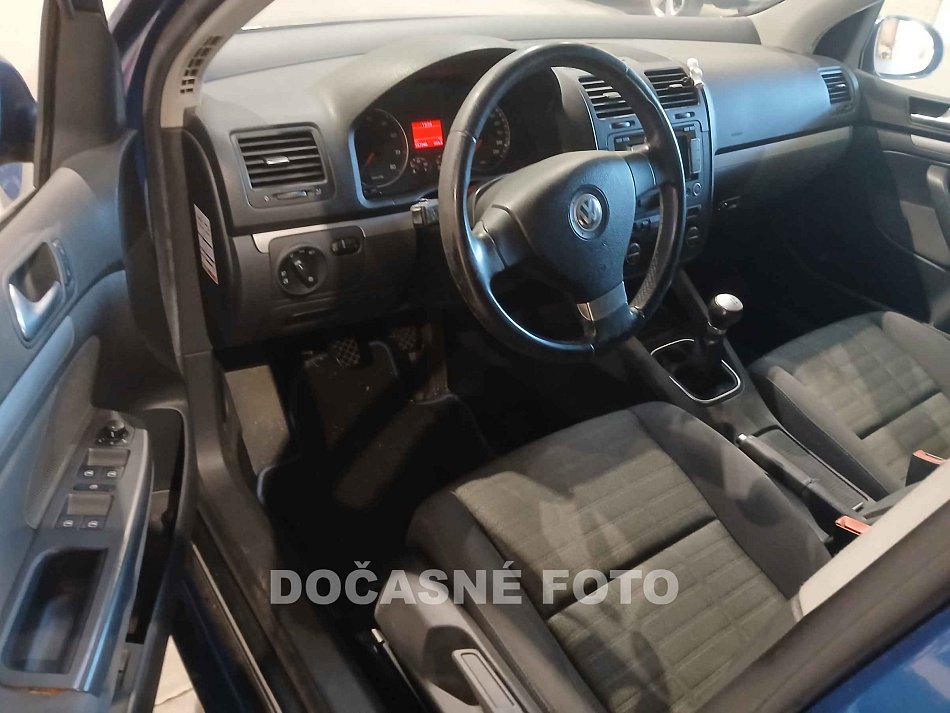 Volkswagen Golf 1.4 