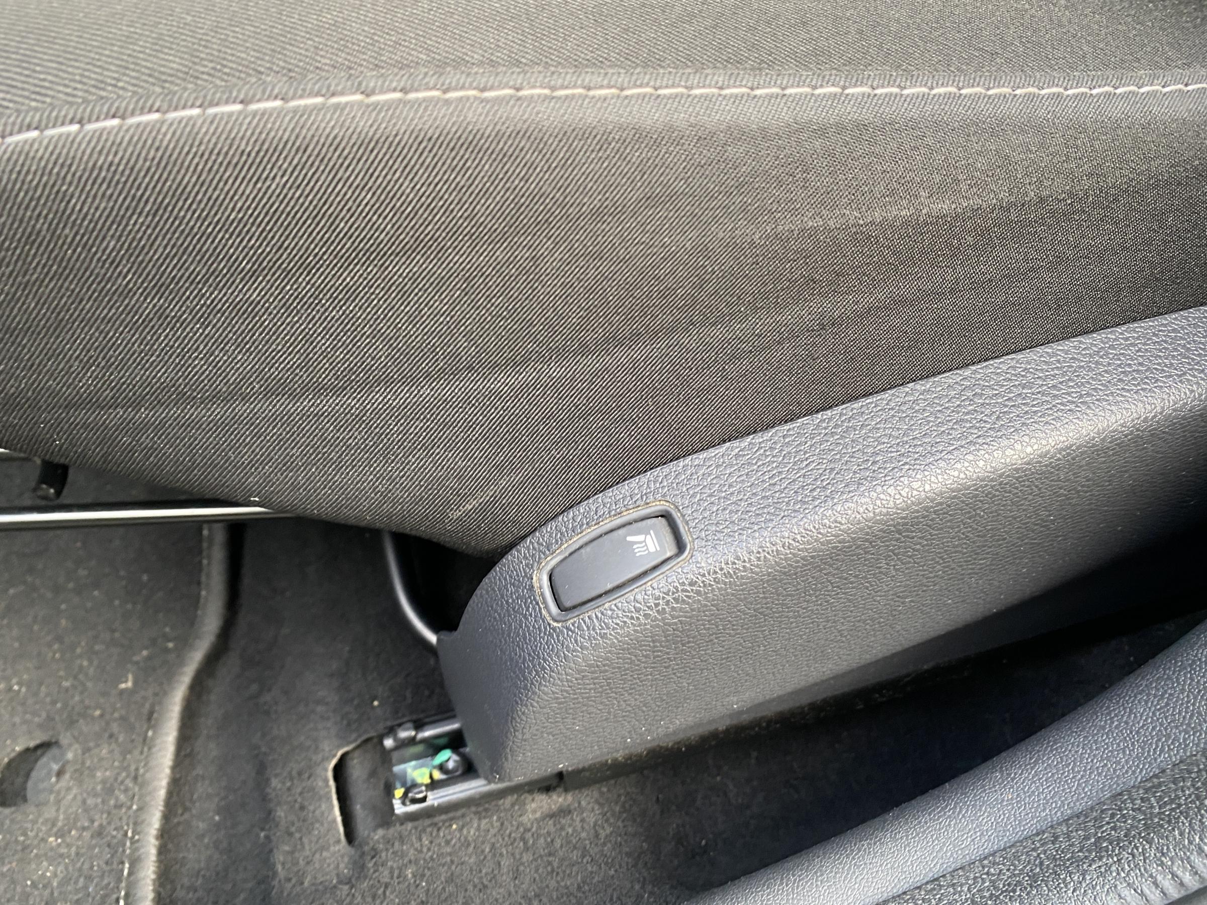 Dacia Duster, 2017 - pohled č. 14