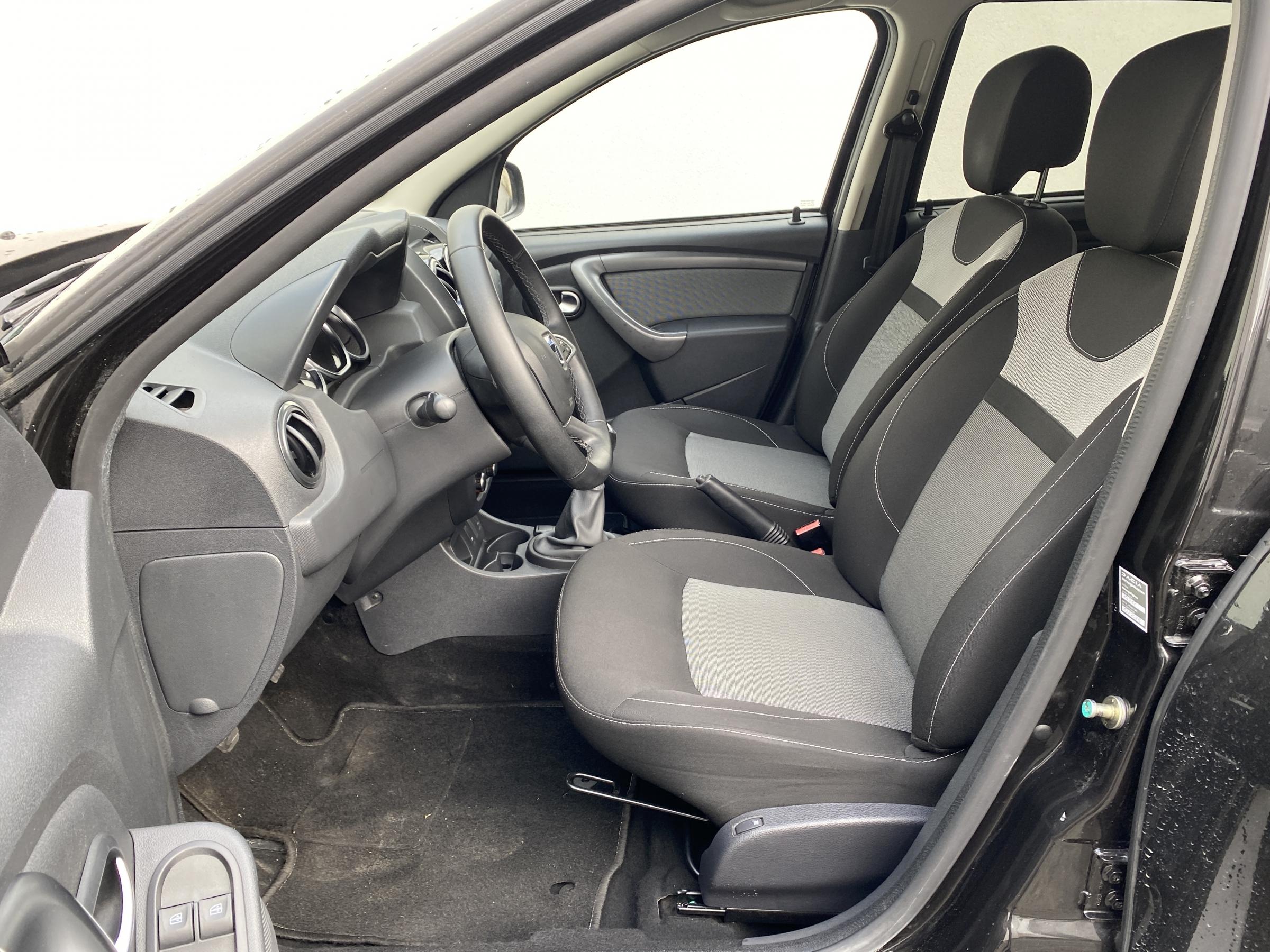 Dacia Duster, 2017 - pohled č. 9