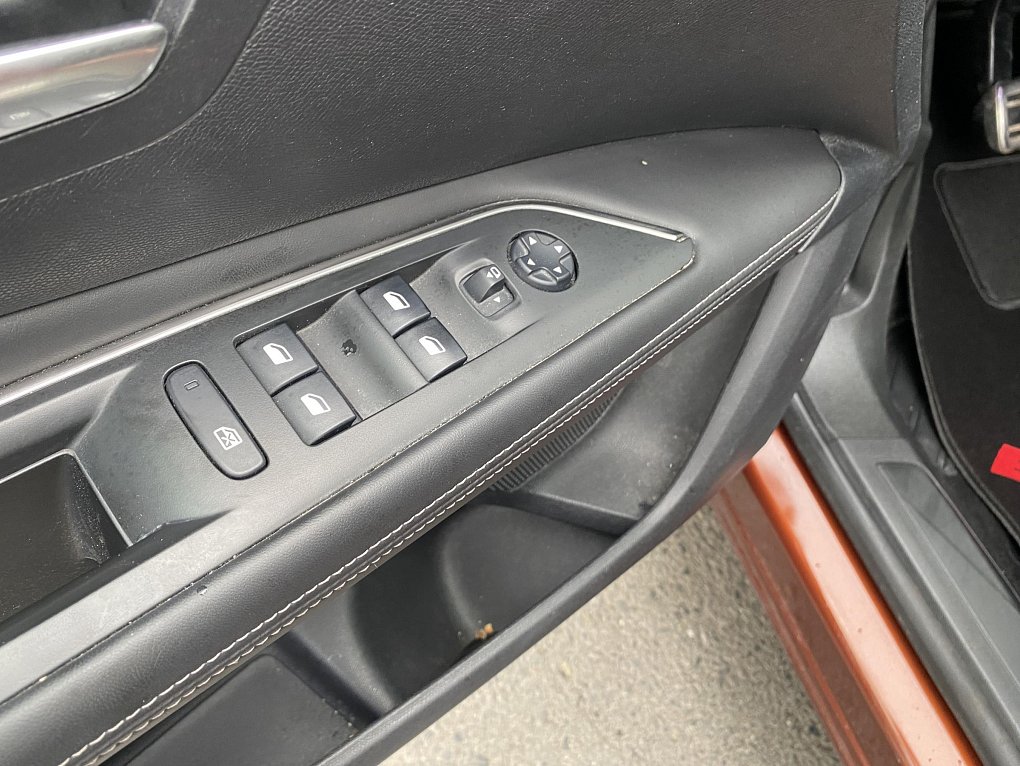 Peugeot 3008 1.5 HDi Allure