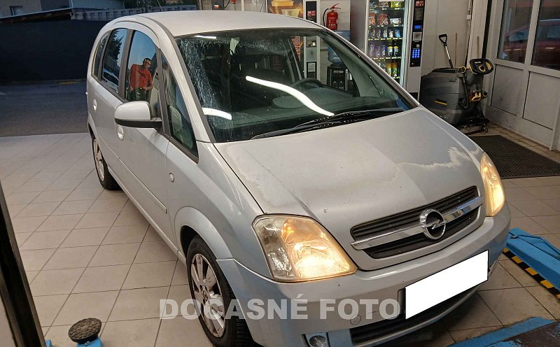 Opel Meriva 1.6i 