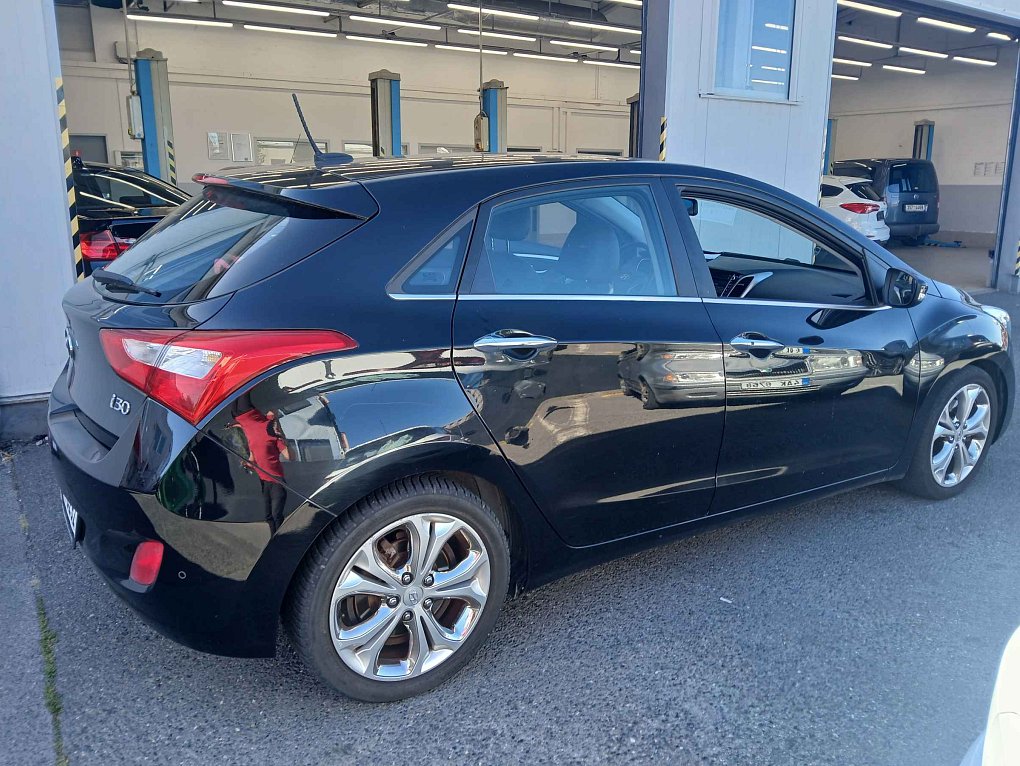 Hyundai I30 1.6GDi 