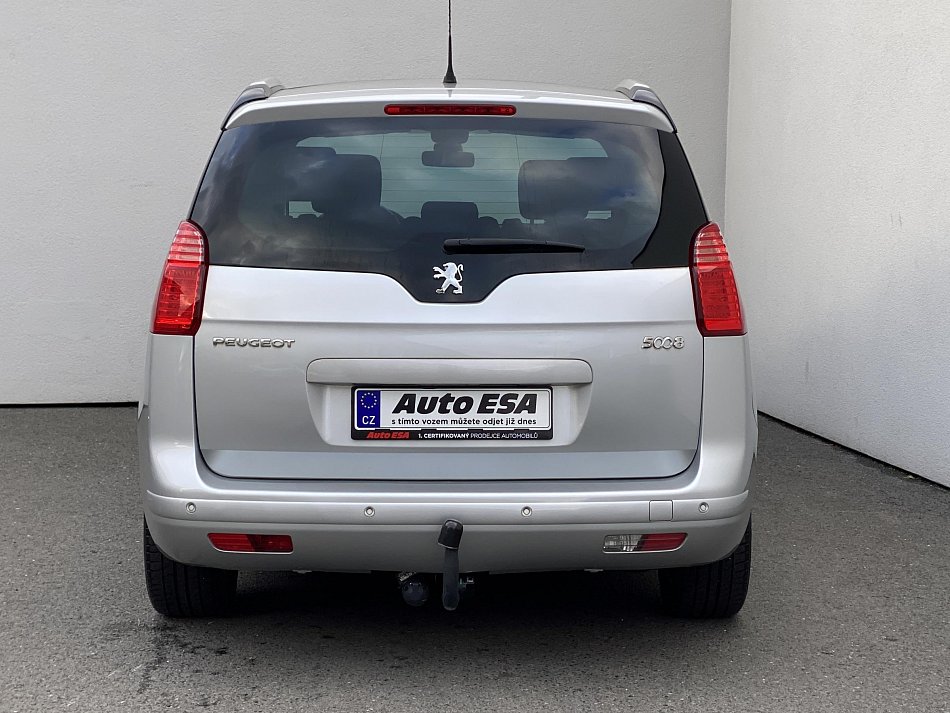 Peugeot 5008 1.6 HDi  Family