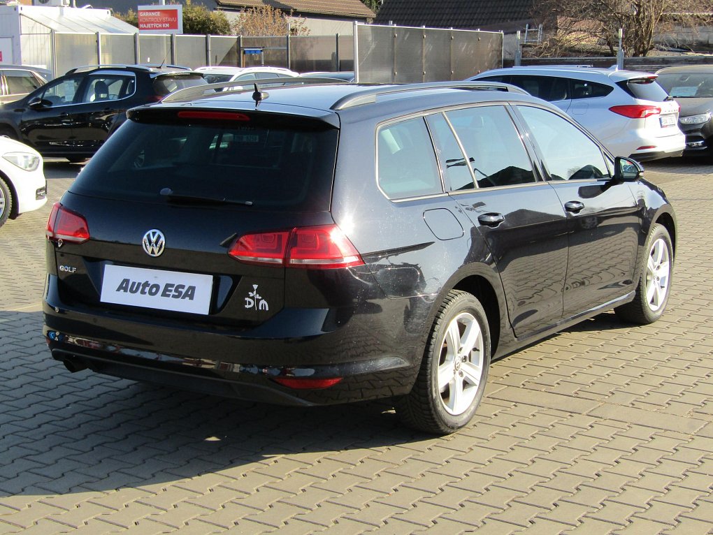 Volkswagen Golf 1.2 TSi Comfortline VII