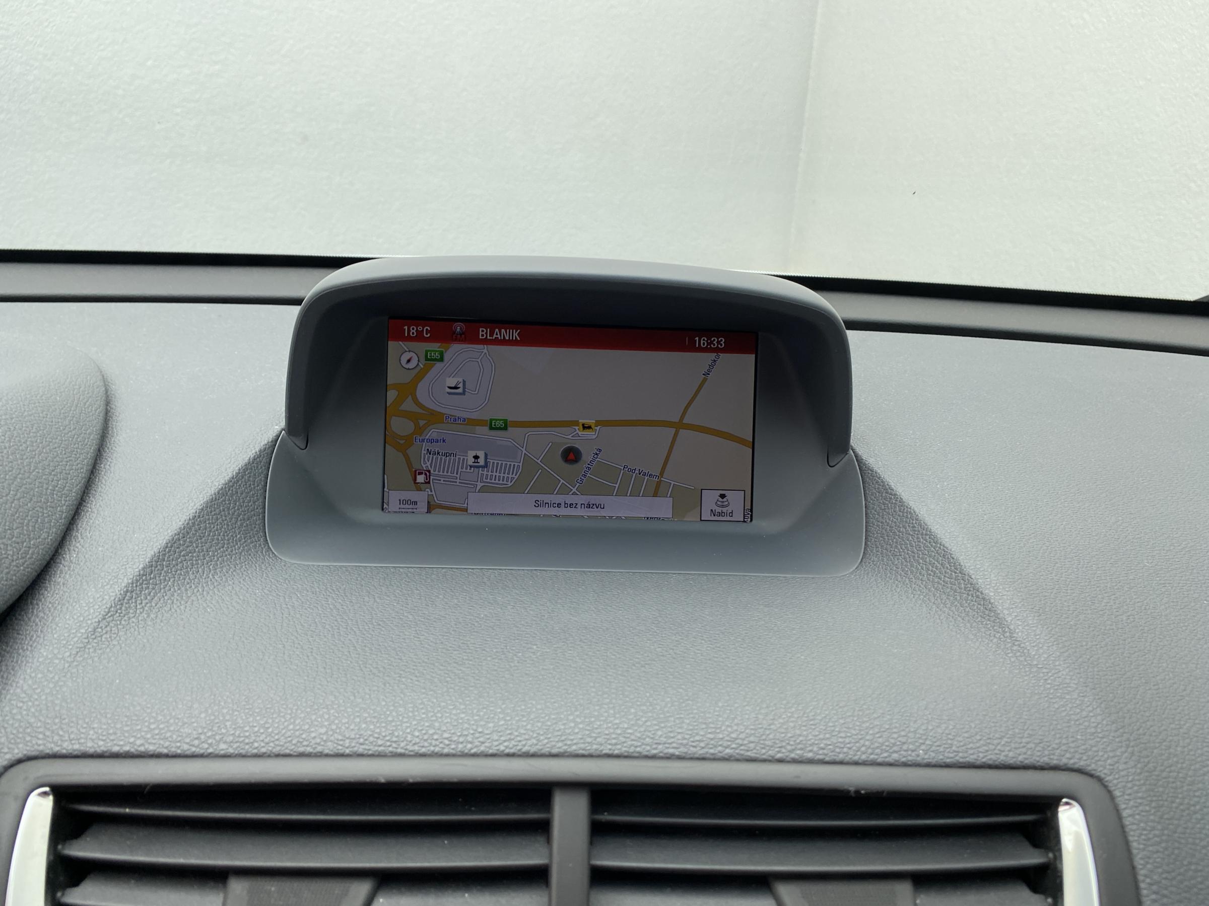 Opel Mokka, 2014 - pohled č. 17