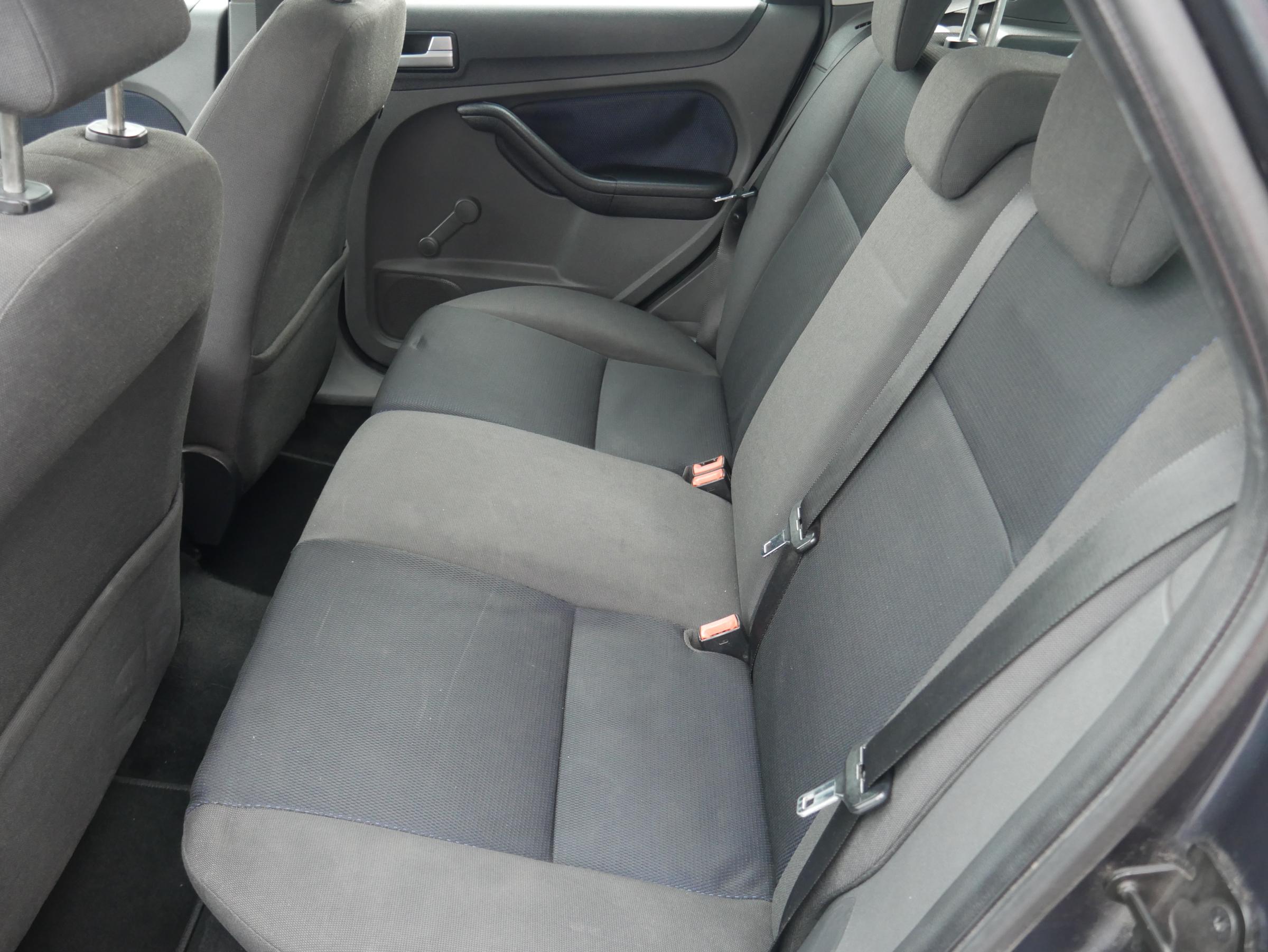 Ford Focus, 2006 - pohled č. 10