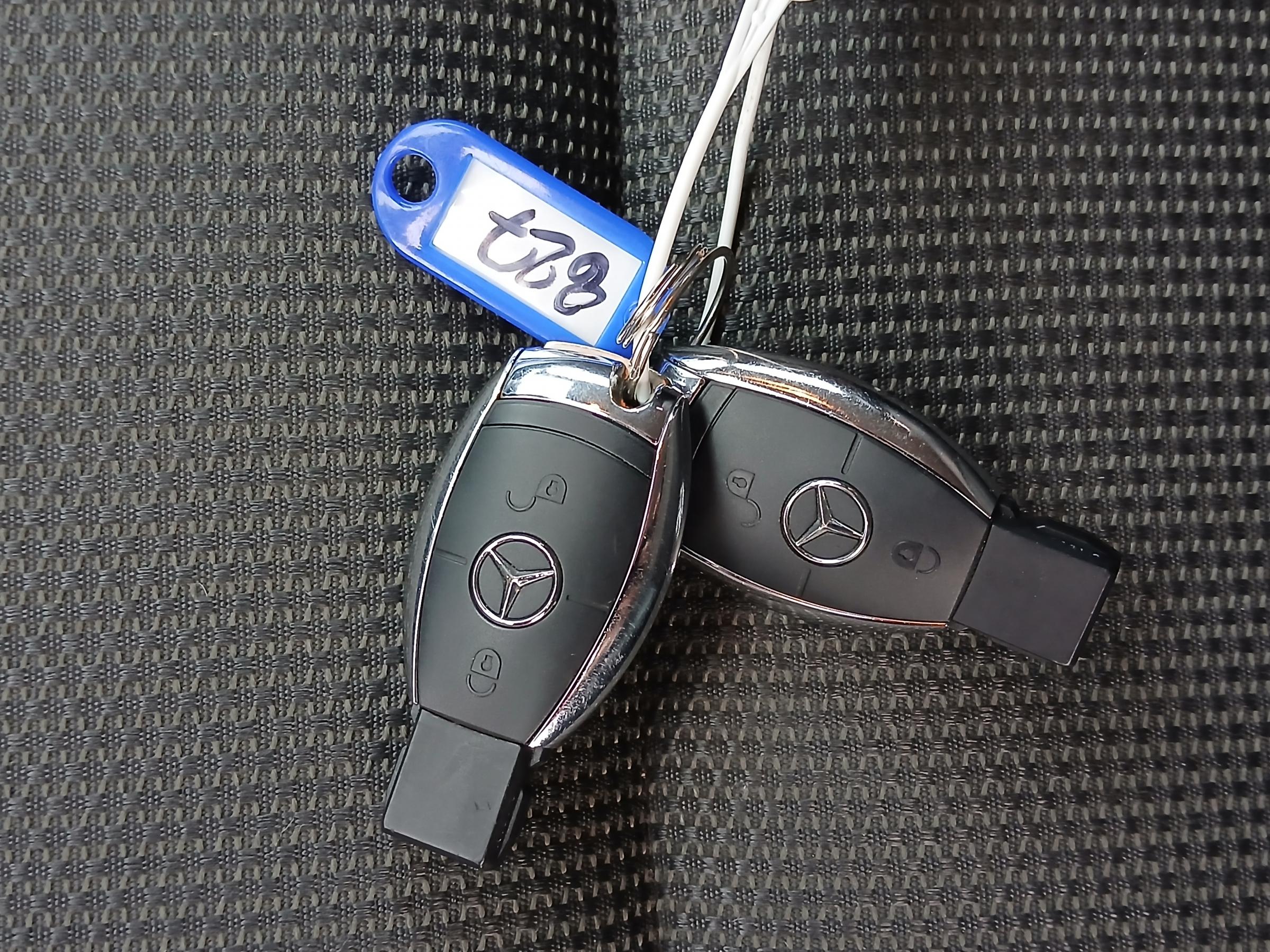 Mercedes-Benz GLK, 2009 - pohled č. 23