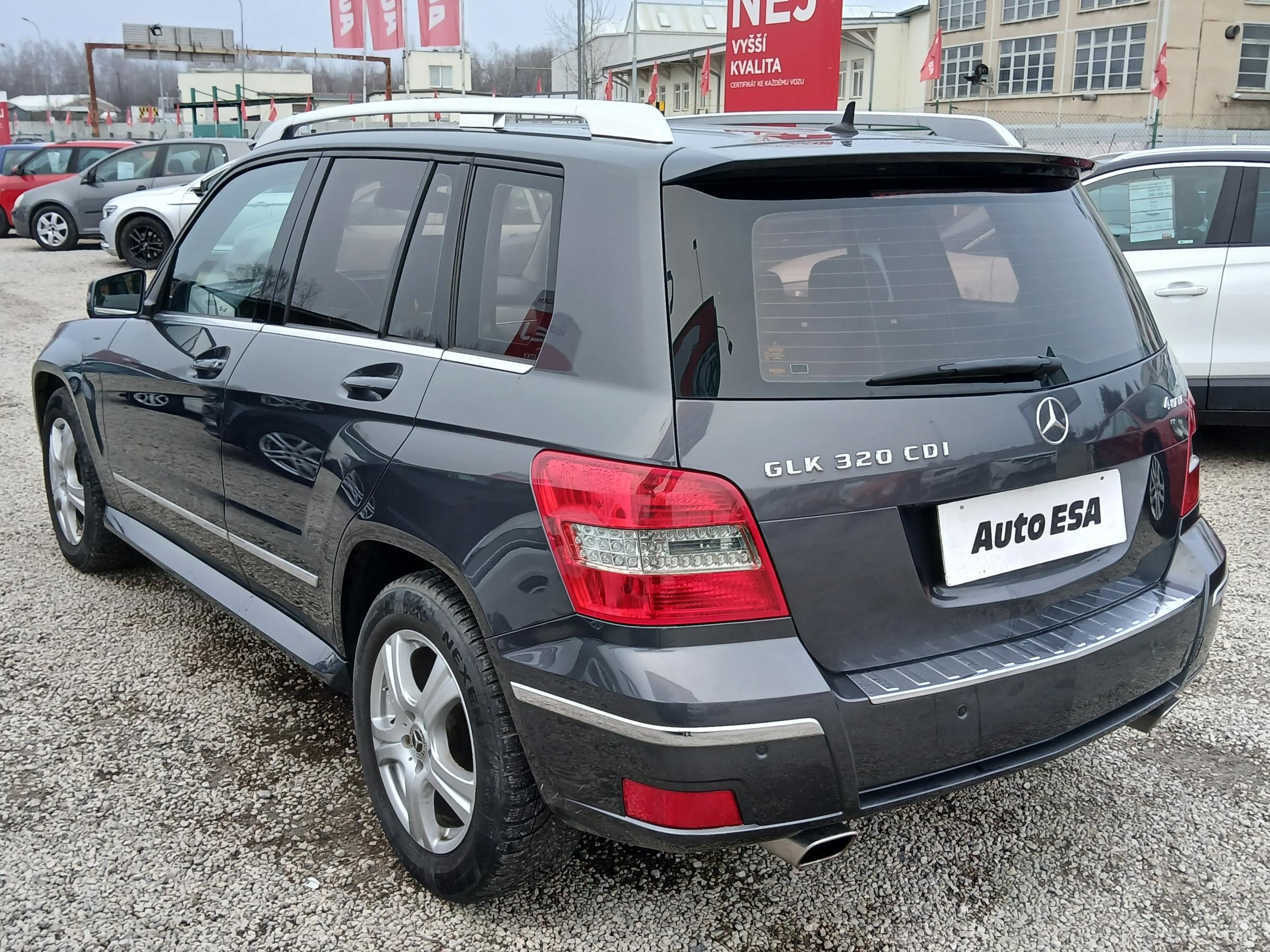 Mercedes-Benz GLK, 2009 - pohled č. 6
