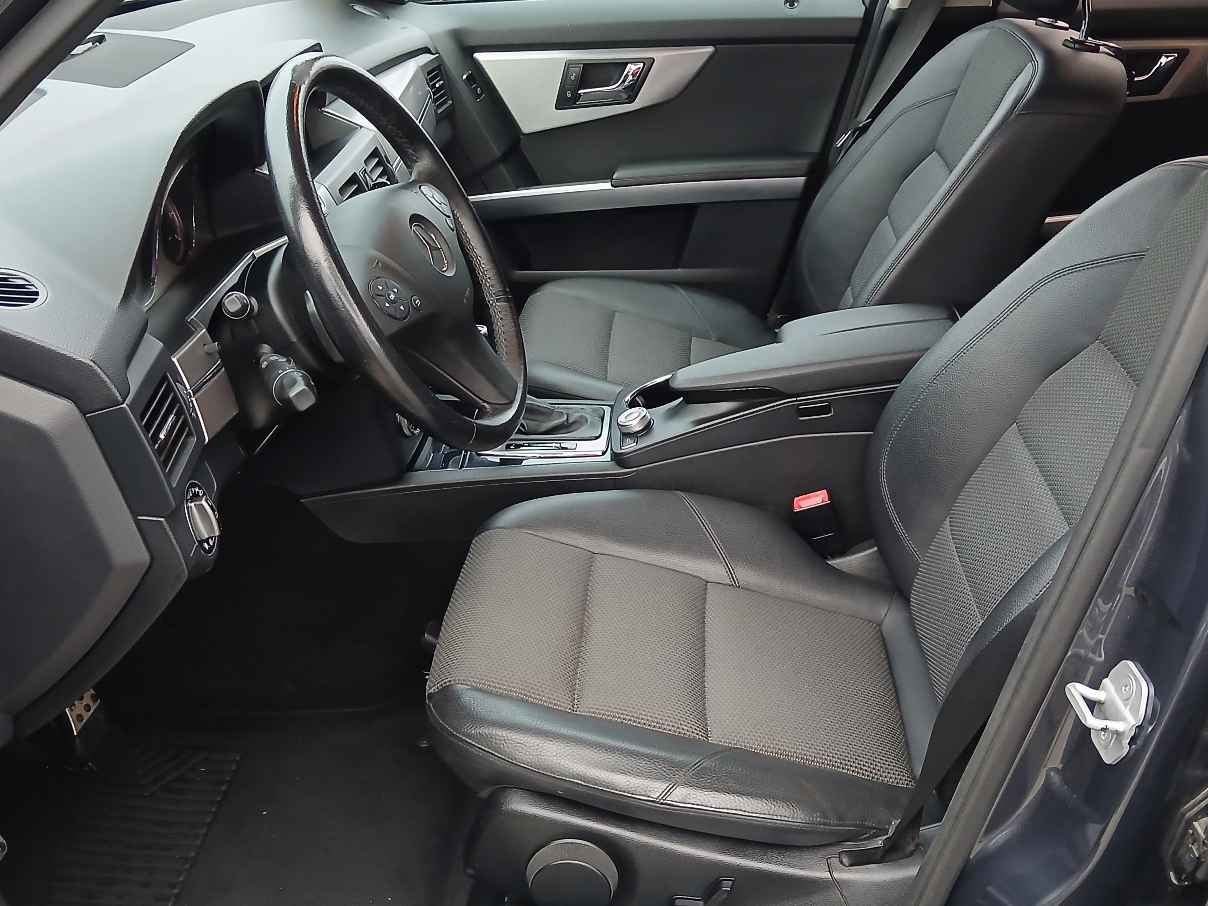 Mercedes-Benz GLK, 2009 - pohled č. 9