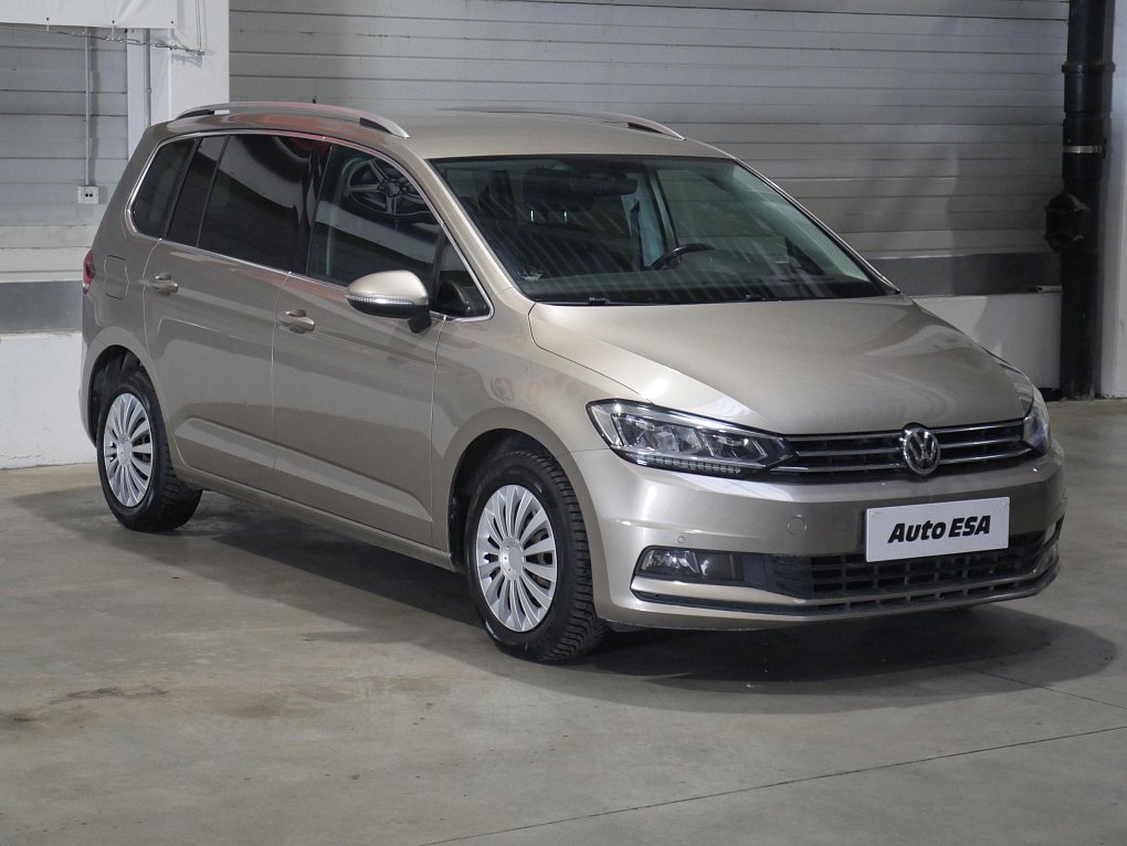 Volkswagen Touran 1.5TSi Highline