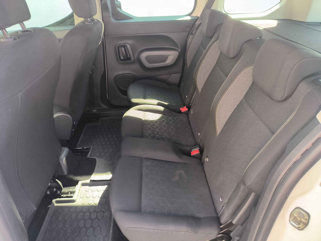 Peugeot Rifter 1.2 PT Active