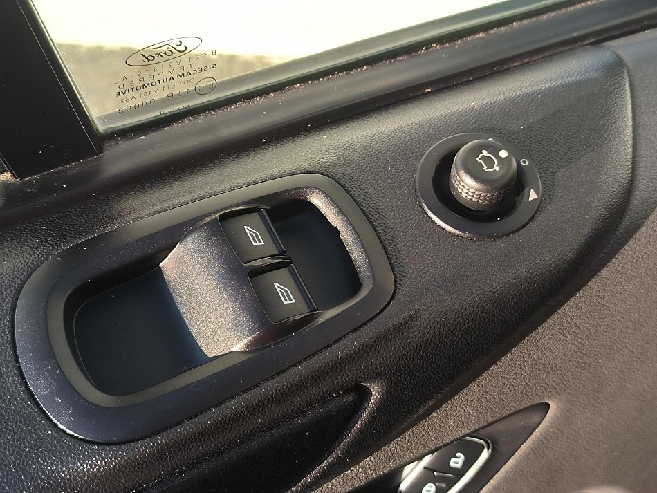 Ford Transit Custom 2.0TDCi Trend L2 DÍLNA SORTIMO