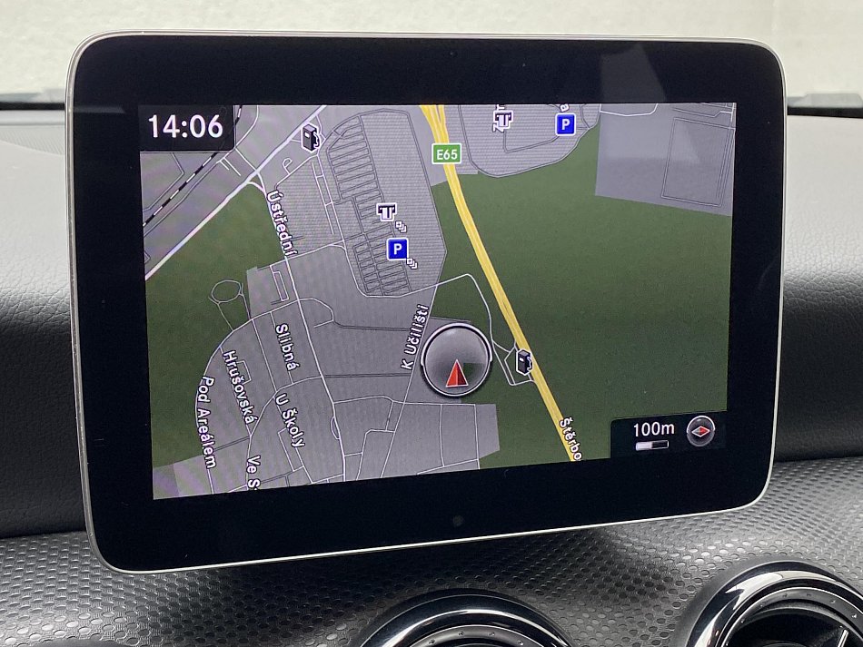 Mercedes-Benz Třída A 1.6 i  A180