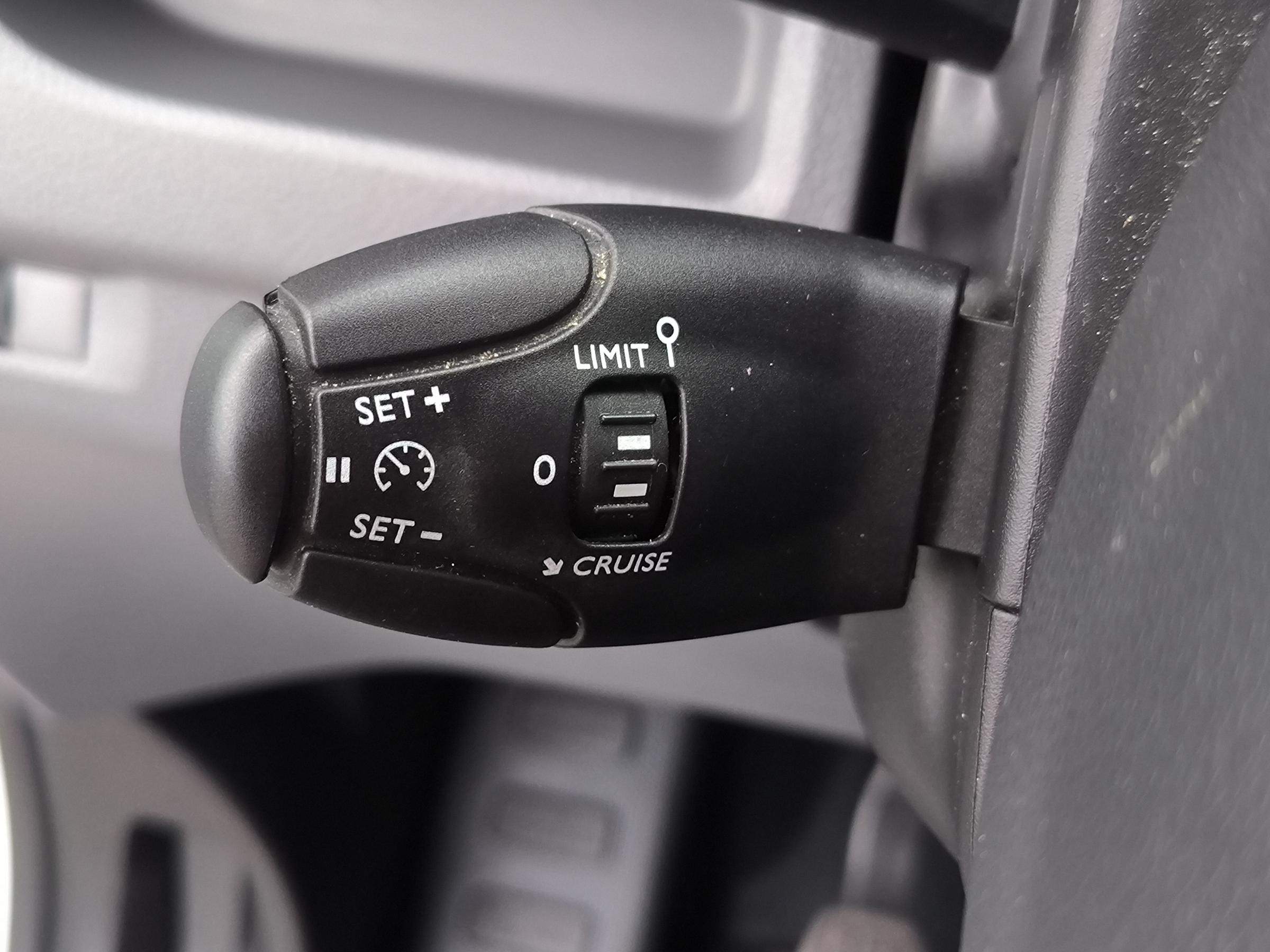 Opel Vivaro, 2021 - pohled č. 18