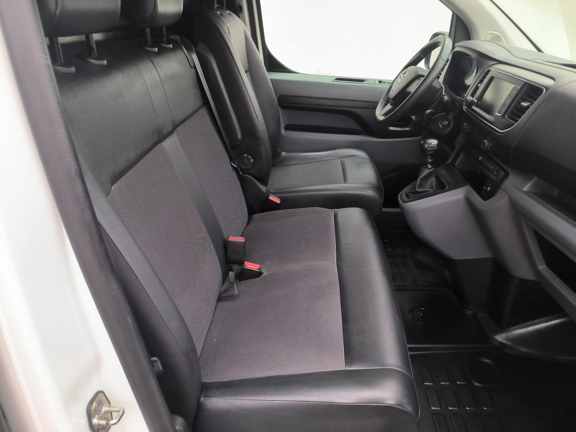 Opel Vivaro, 2021 - pohled č. 21