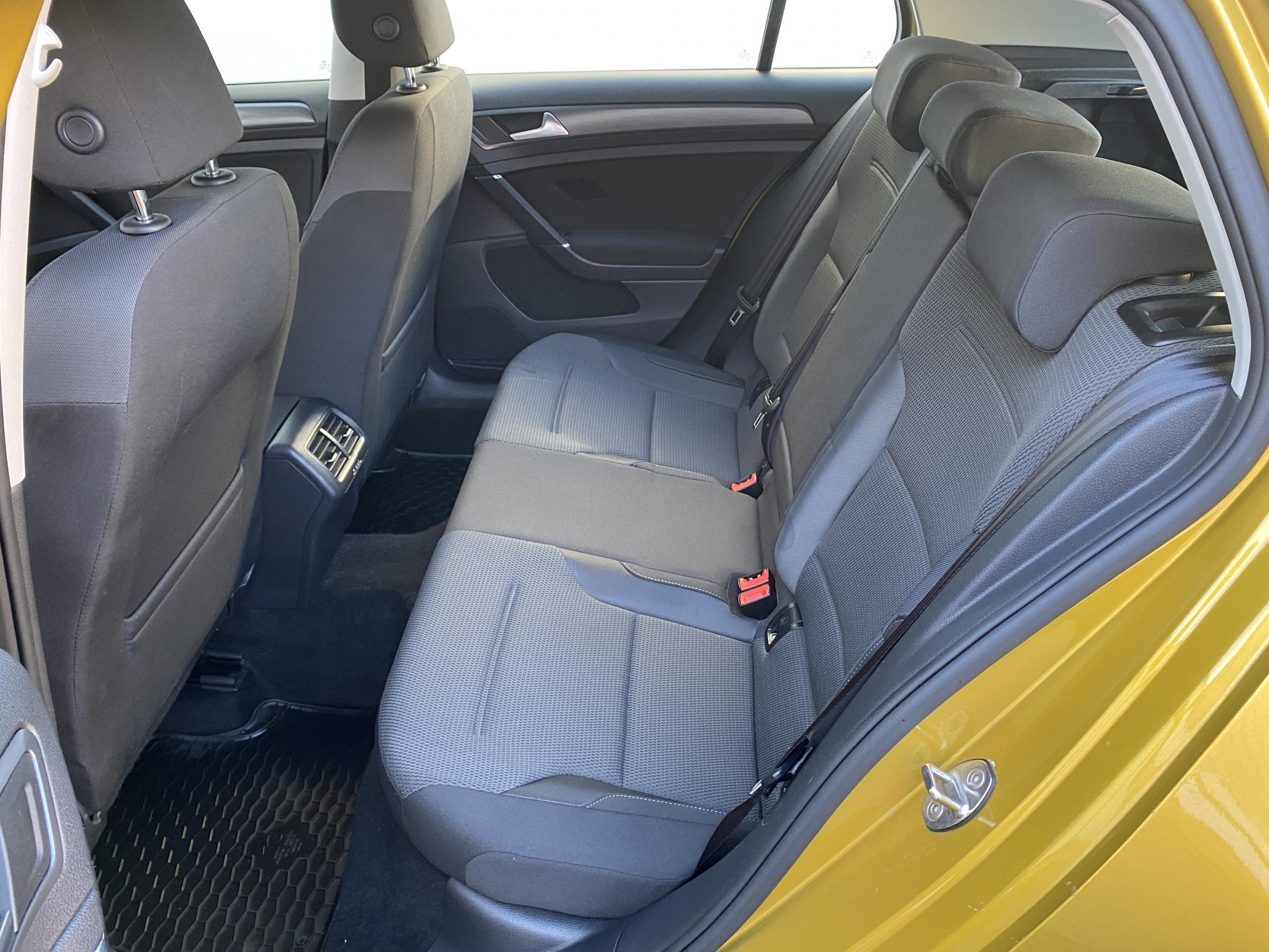 Volkswagen Golf, 2018 - pohled č. 10