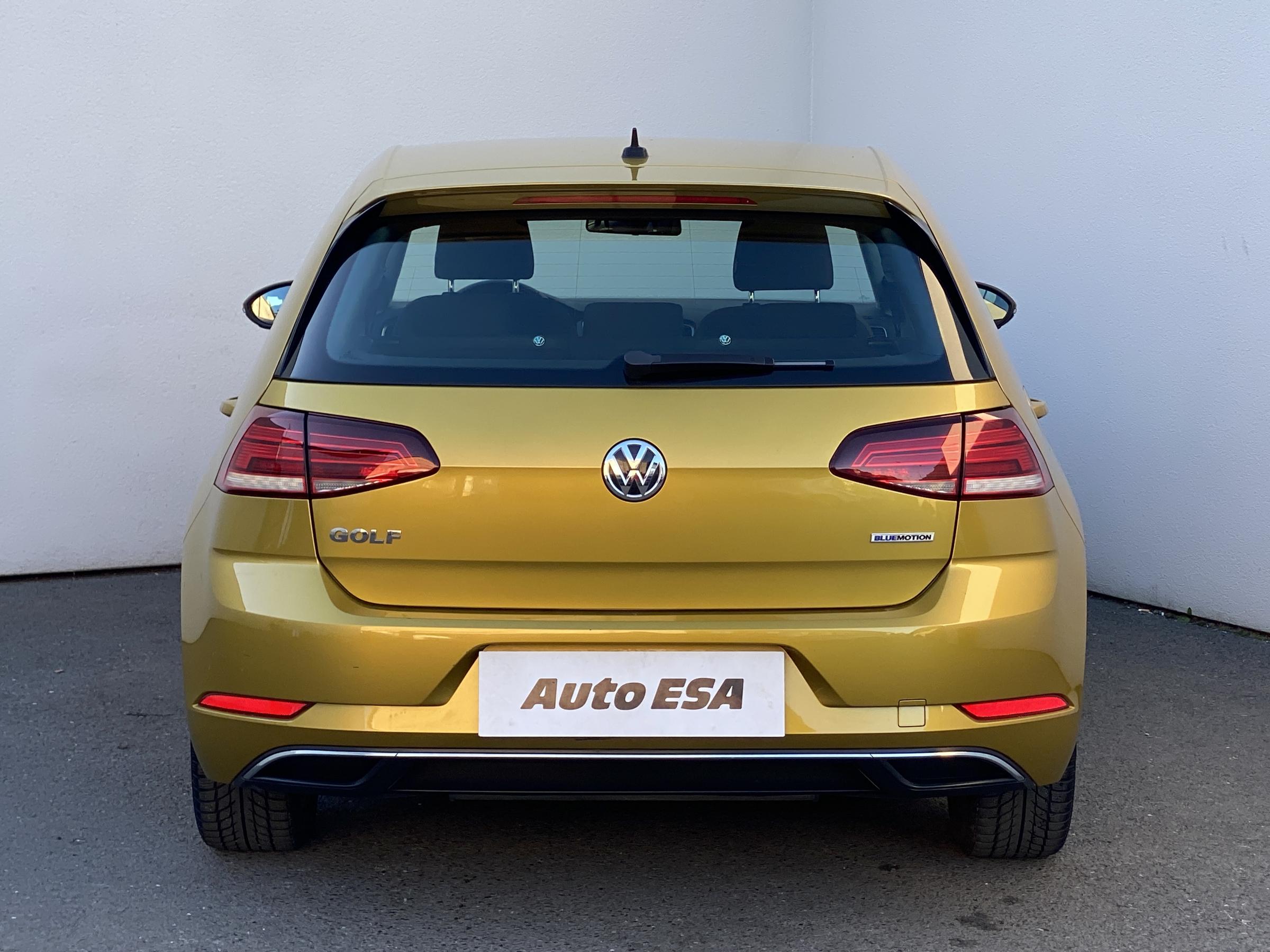 Volkswagen Golf, 2018 - pohled č. 5