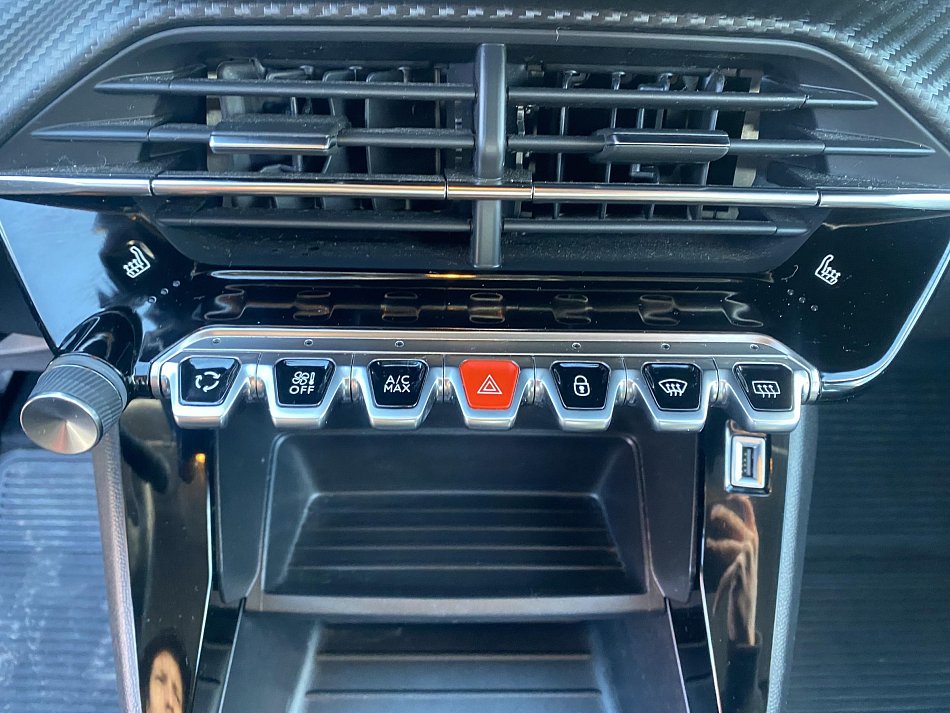 Peugeot 2008 1.2 i Active