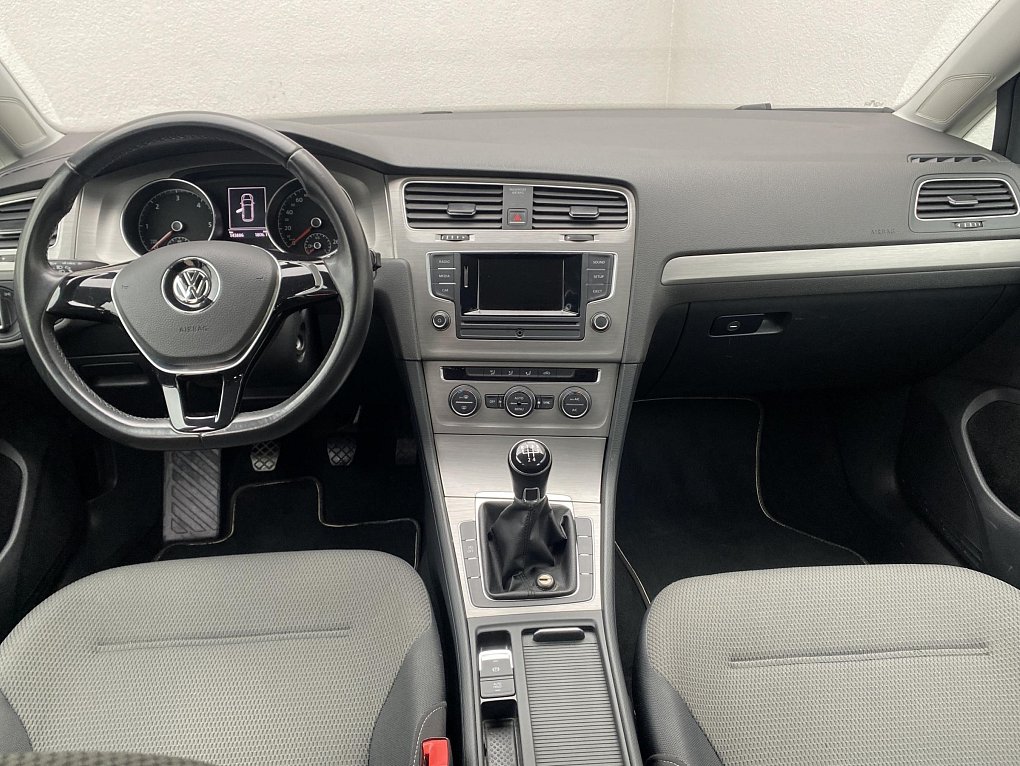 Volkswagen Golf 1.6 TDI 