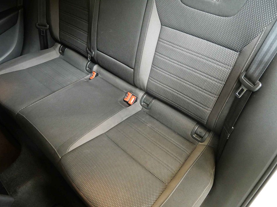 Škoda Octavia III 2.0TDi Scout 4x4