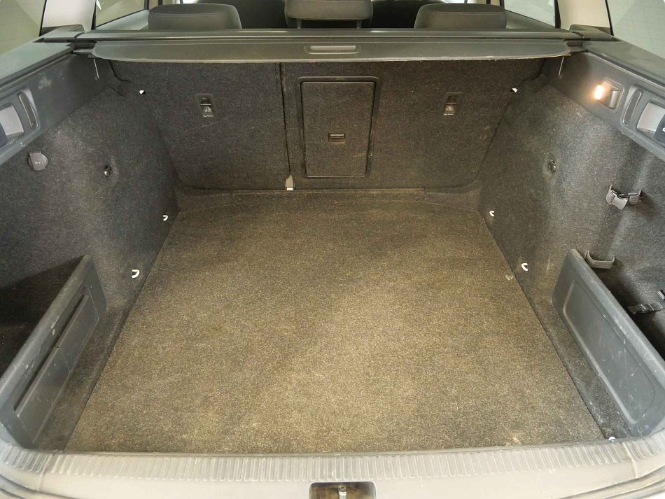Škoda Octavia III 2.0TDi Scout 4x4
