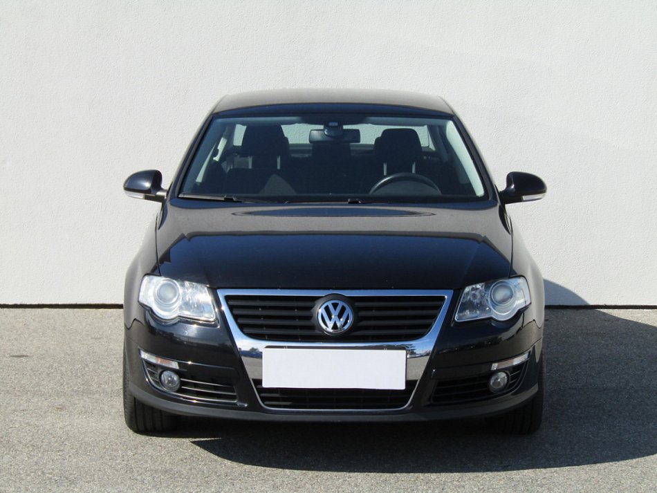 Volkswagen Passat 1.6i 