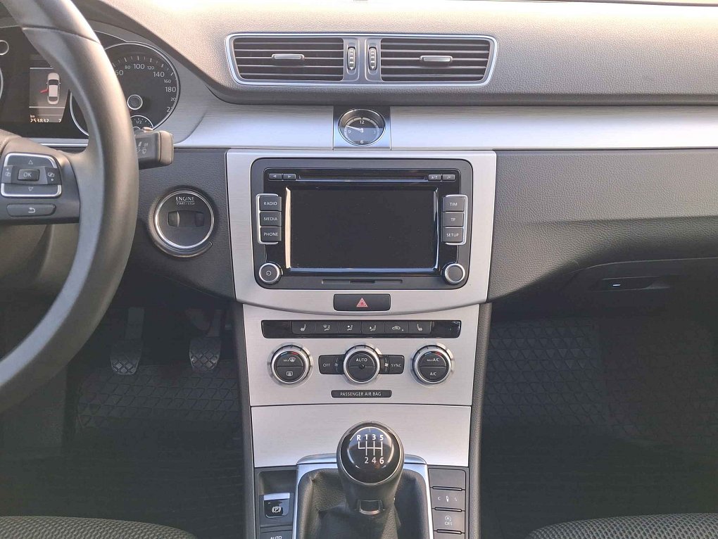 Volkswagen CC 2.0 TDi 