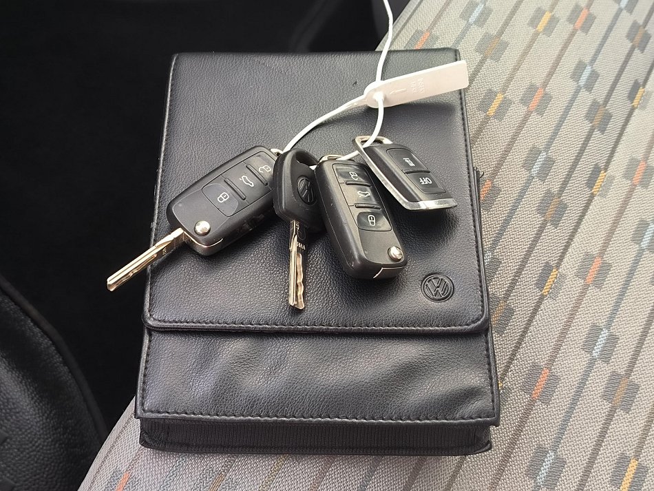 Volkswagen Transporter 2.0TDi  9míst