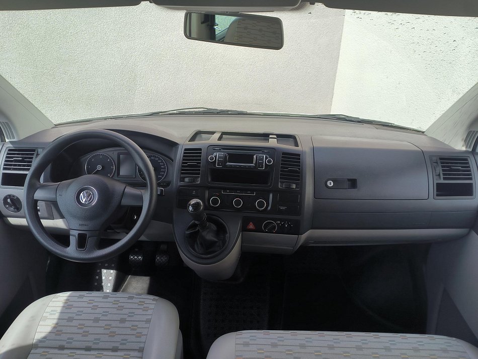 Volkswagen Transporter 2.0TDi  9míst