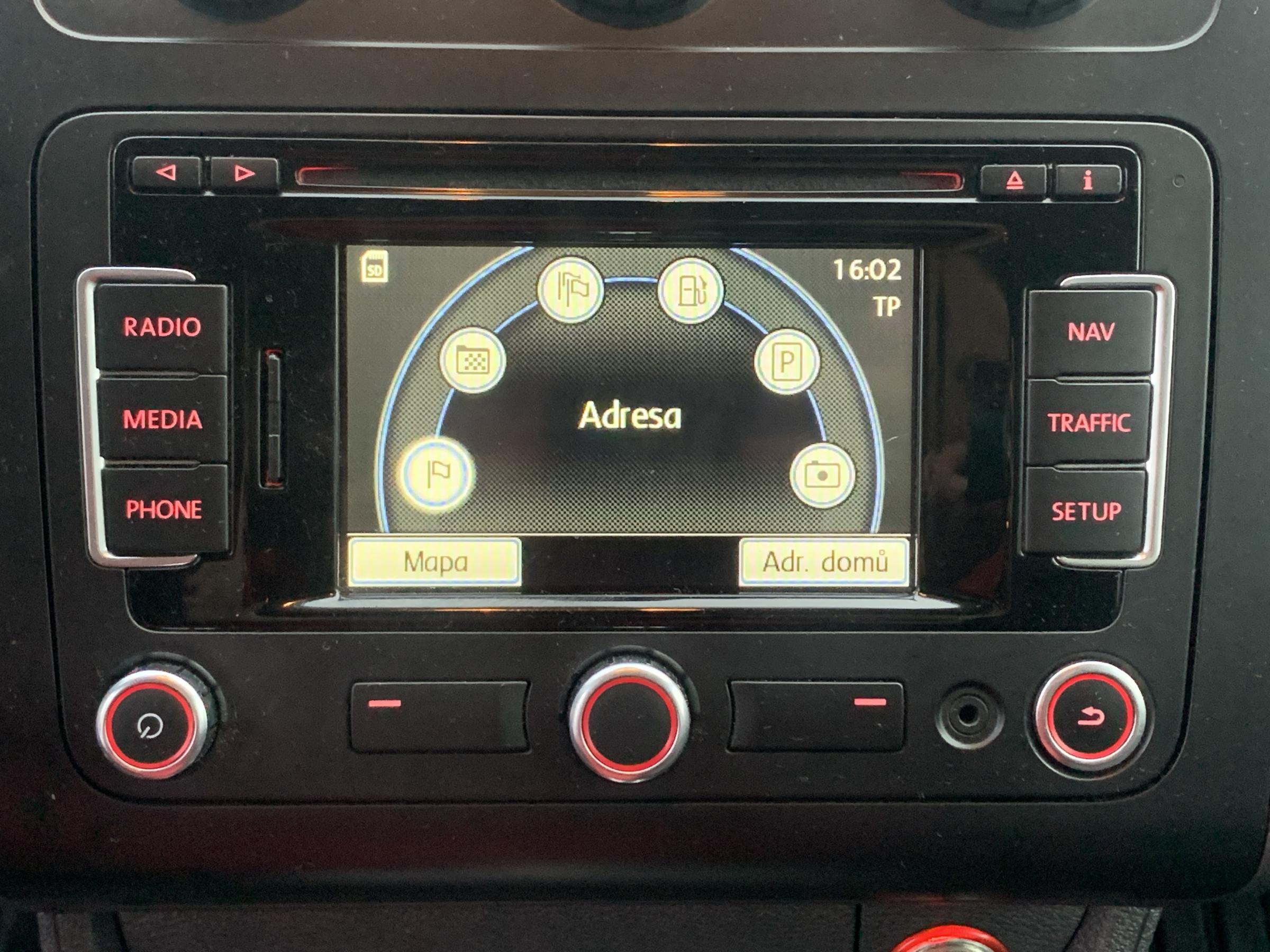 Volkswagen Touran, 2013 - pohled č. 16