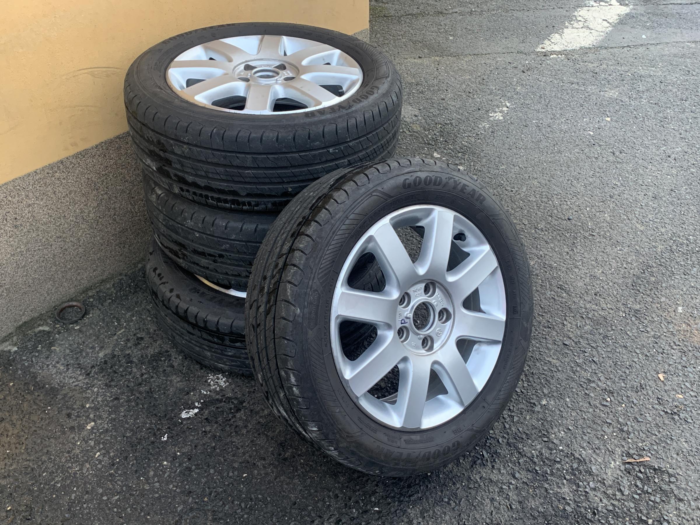 Volkswagen Touran, 2013 - pohled č. 21