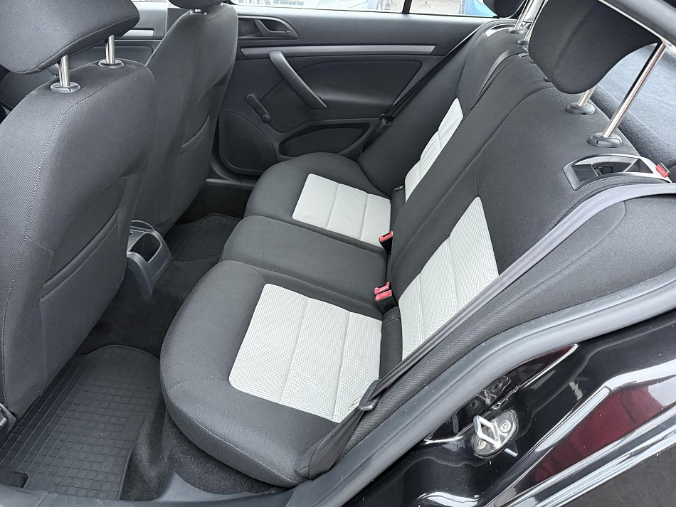 Škoda Octavia II 1.4 MPi 