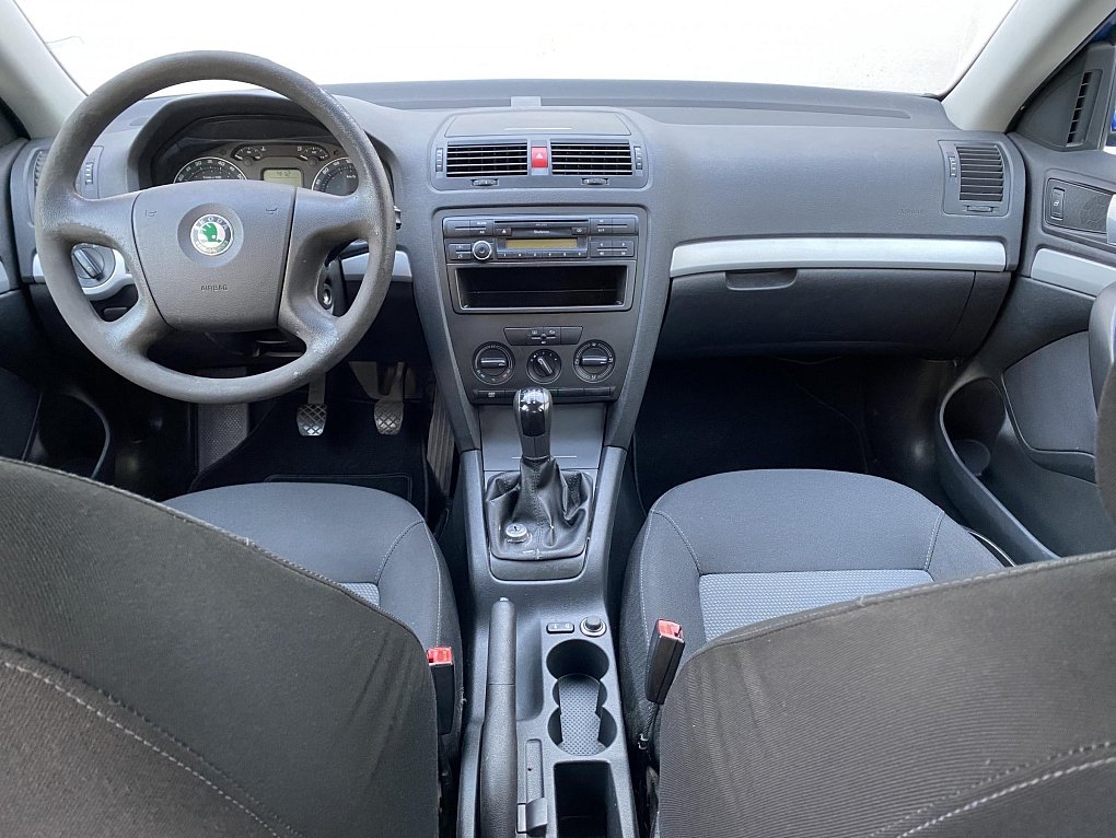 Škoda Octavia II 1.6 i 
