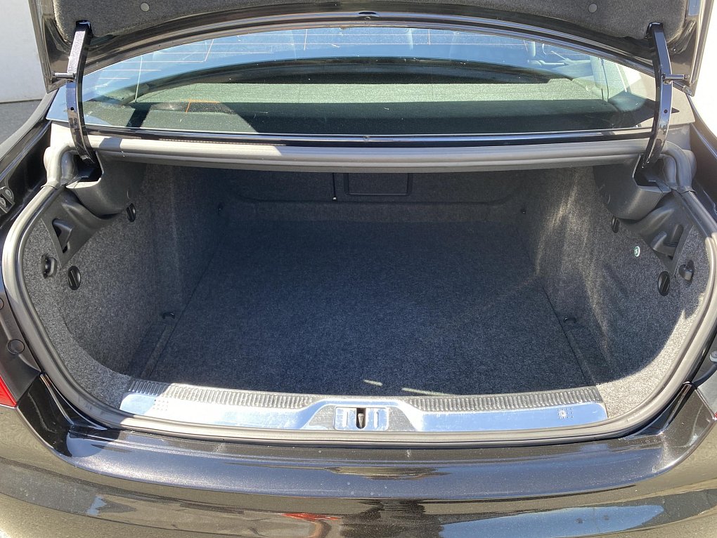 Škoda Superb II 1.4 TSi Elegance