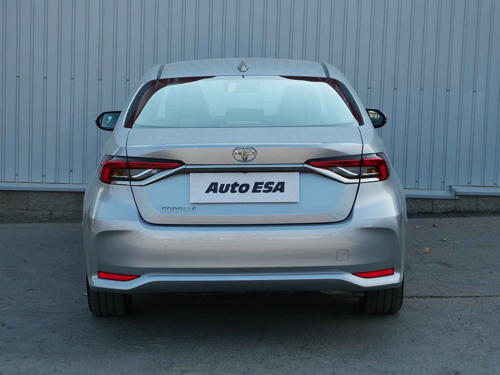 Toyota Corolla 1.5 VVT-i 