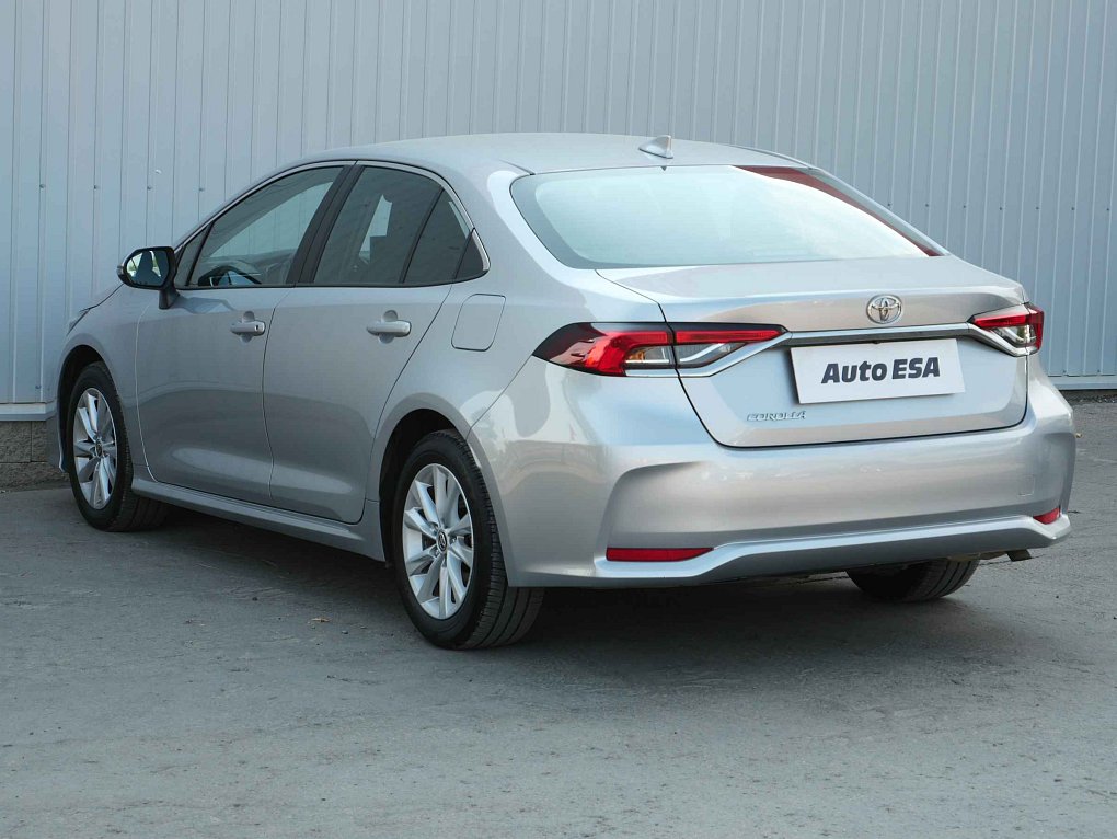 Toyota Corolla 1.5 VVT-i 