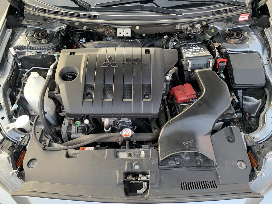 Mitsubishi Lancer 1.8 Di-D 