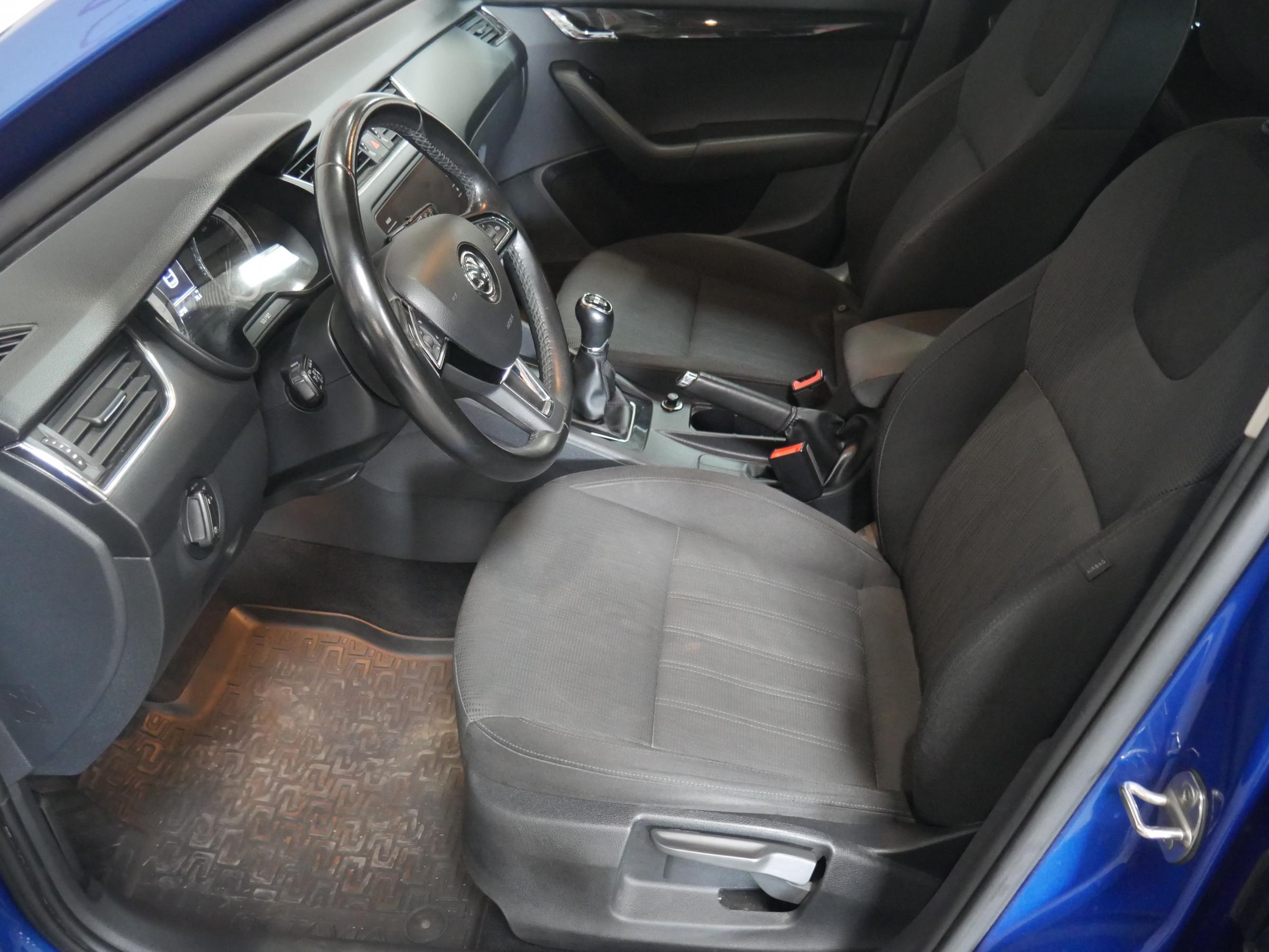 Škoda Octavia III, 2017 - pohled č. 9