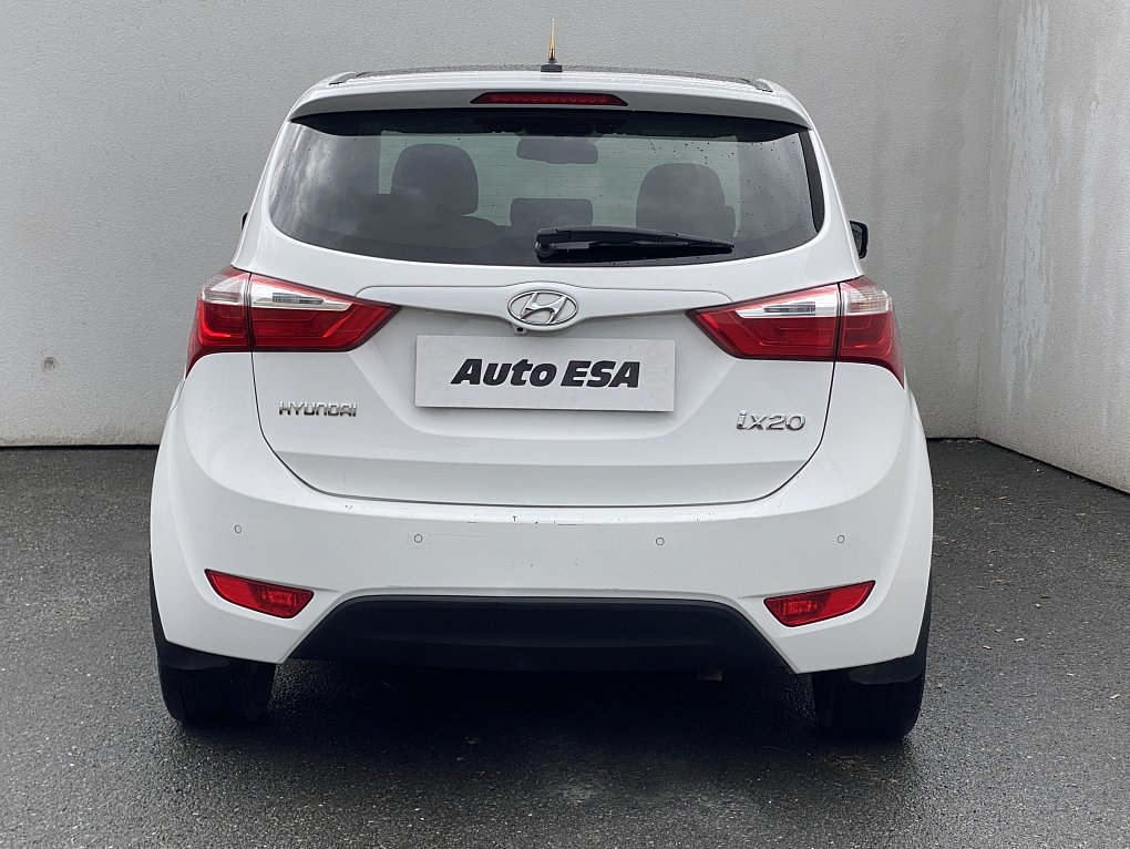 Hyundai Ix20 1.6CVVT 