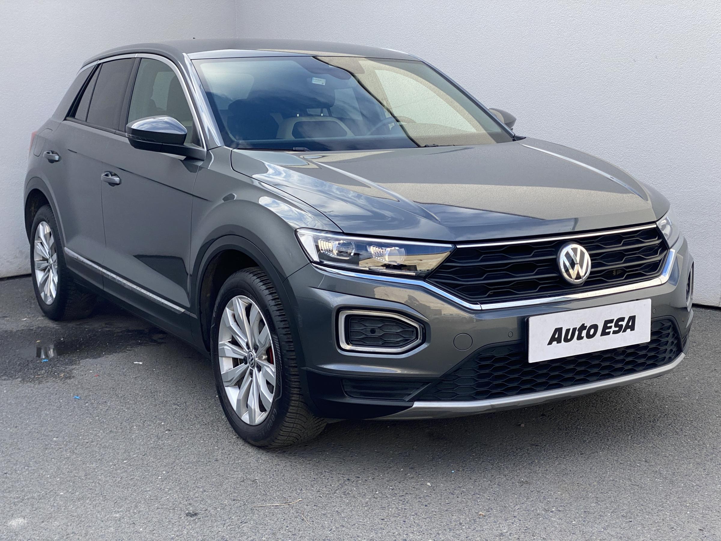 Volkswagen T-Roc, 2019 - celkový pohled