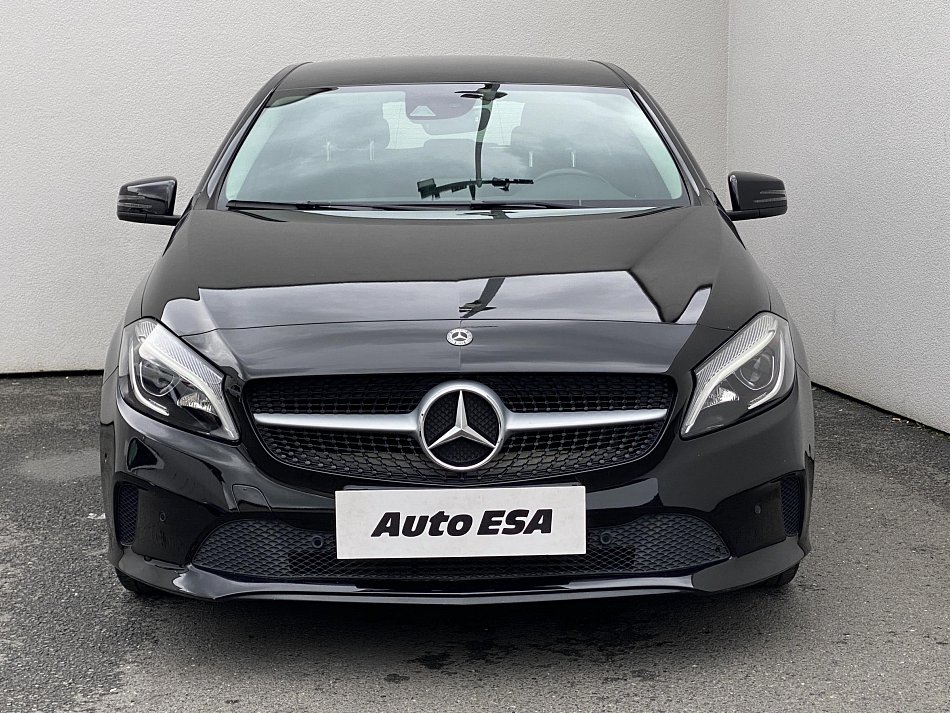 Mercedes-Benz Třída A 1.6 i  A180