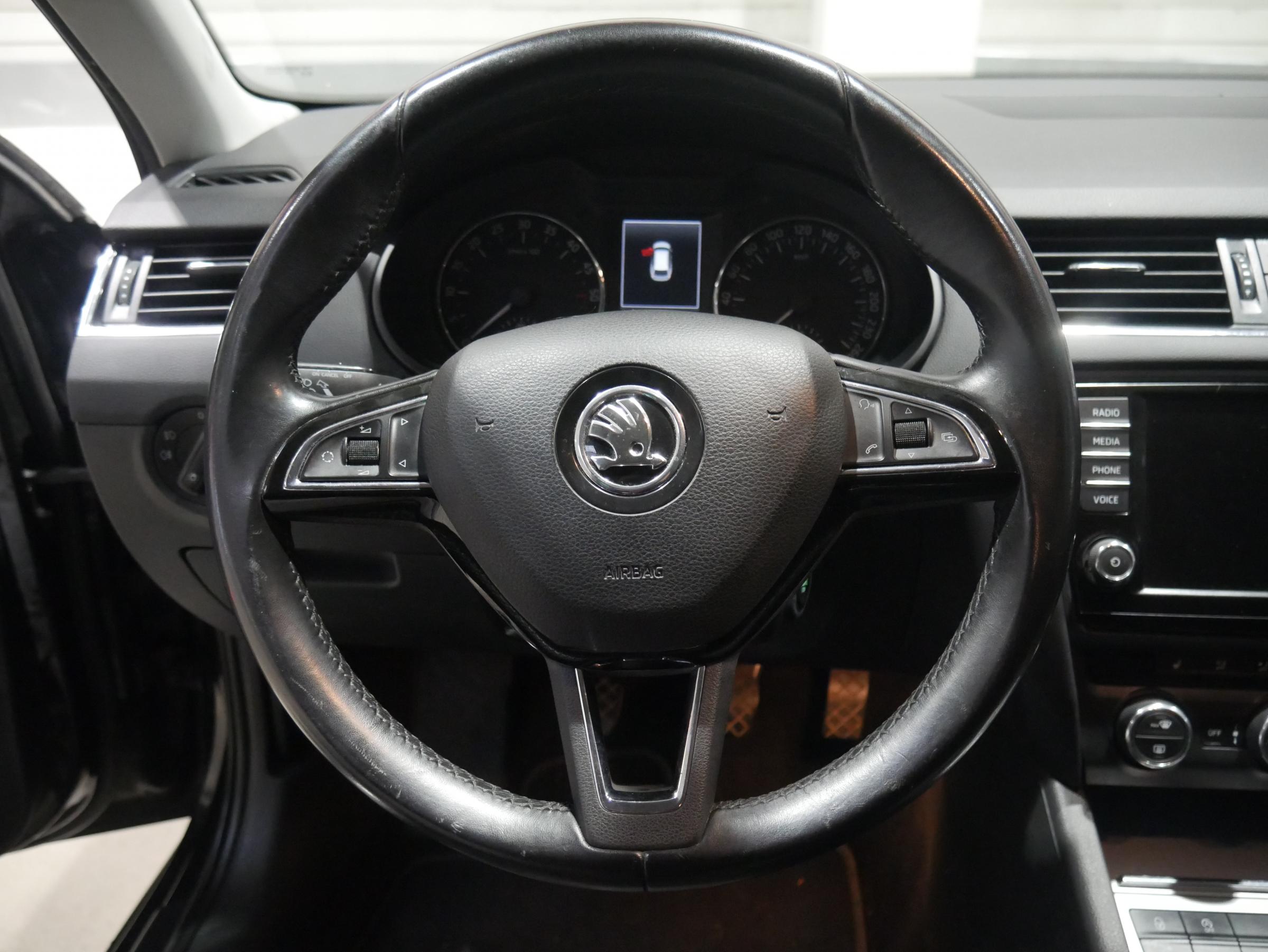 Škoda Octavia III, 2013 - pohled č. 12