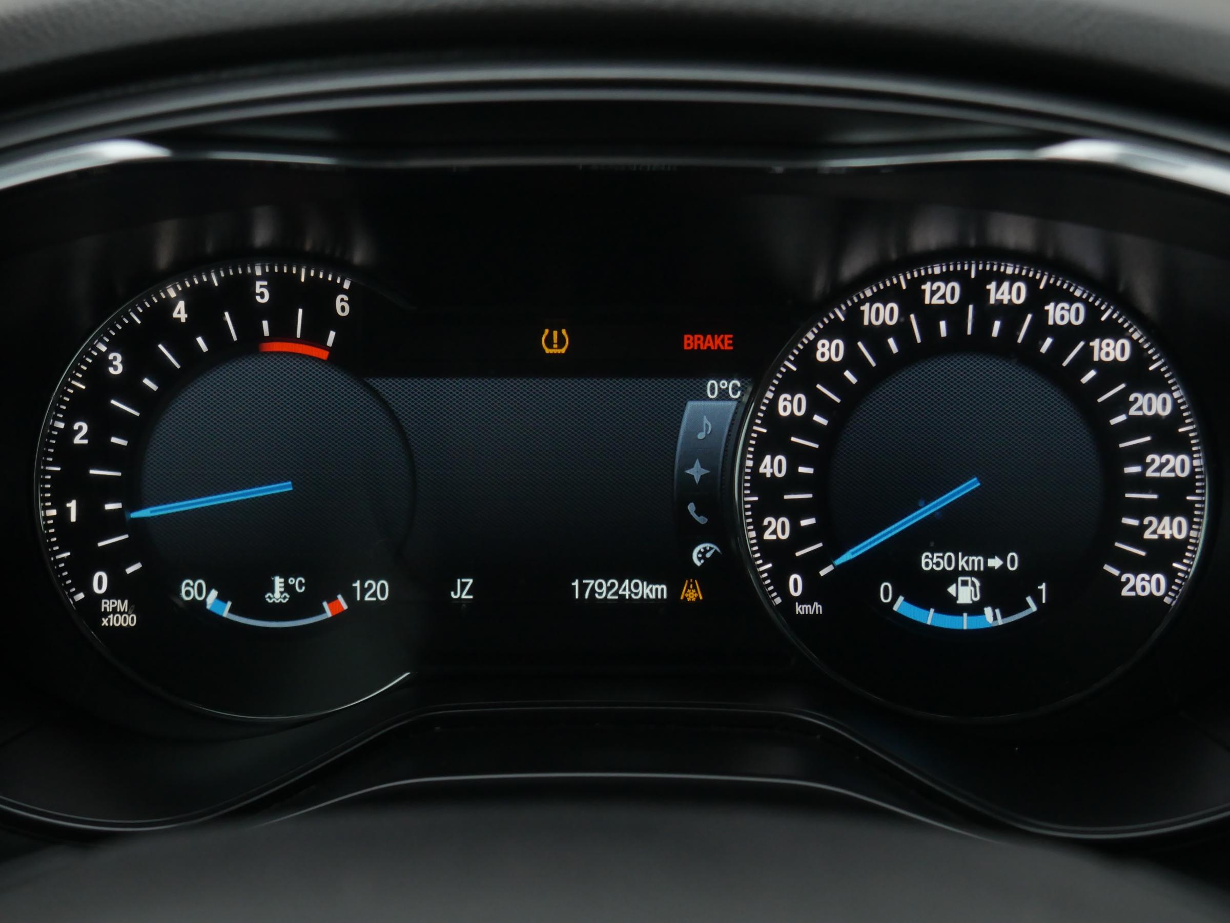 Ford Mondeo, 2016 - pohled č. 21