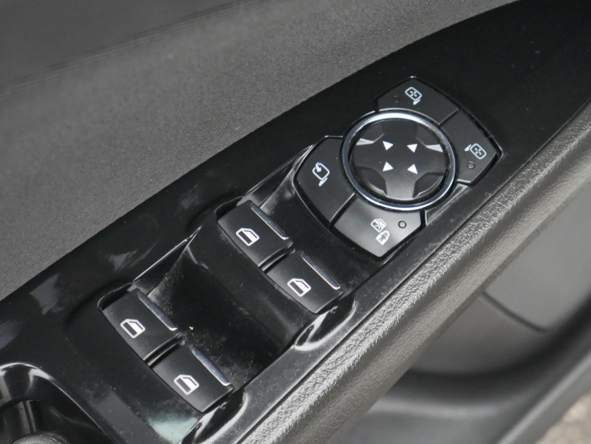 Ford Mondeo, 2016 - pohled č. 22