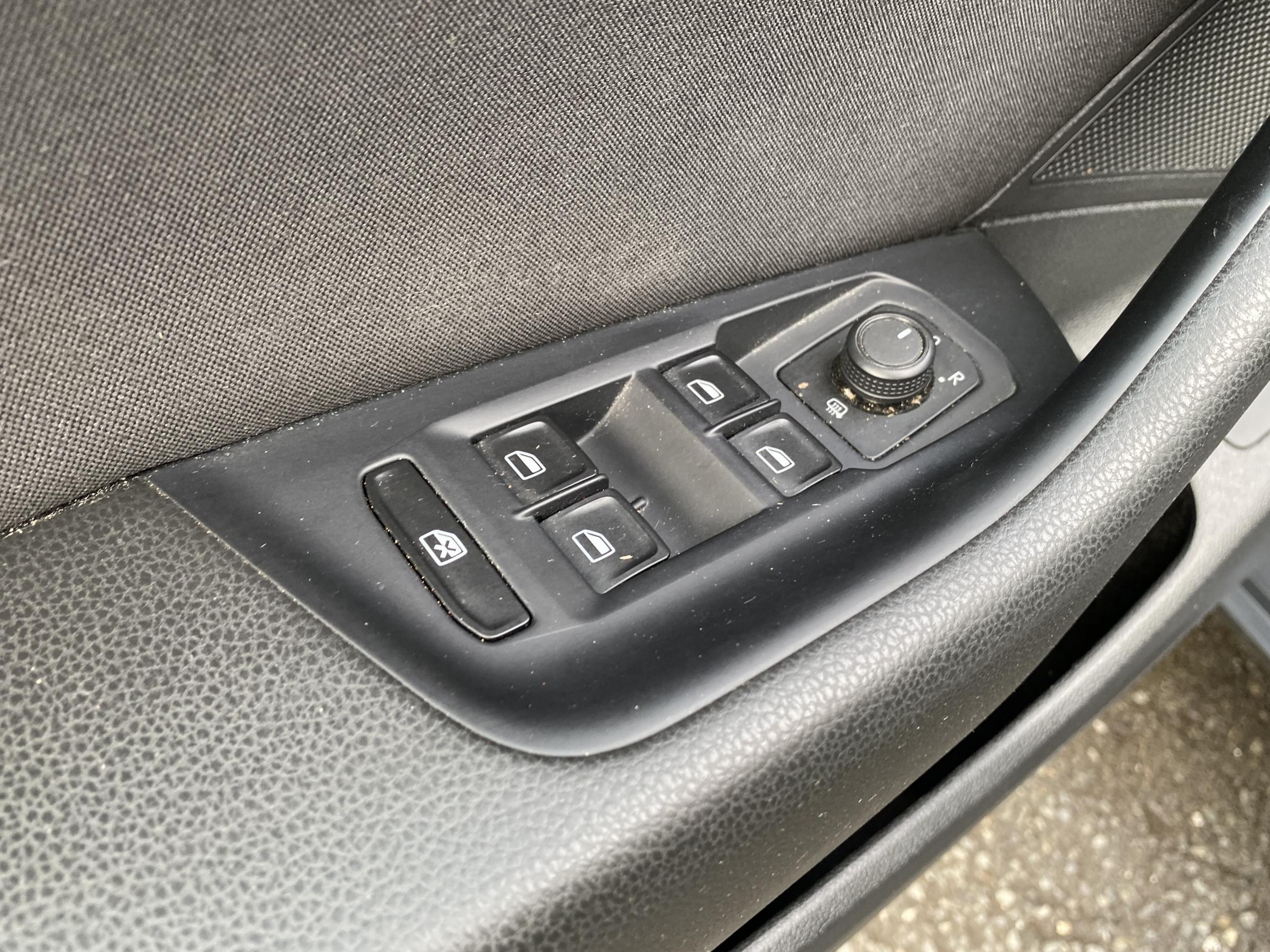 Volkswagen Passat, 2015 - pohled č. 13