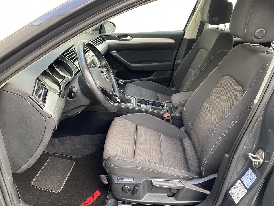Volkswagen Passat 2.0 TDi Comfortline