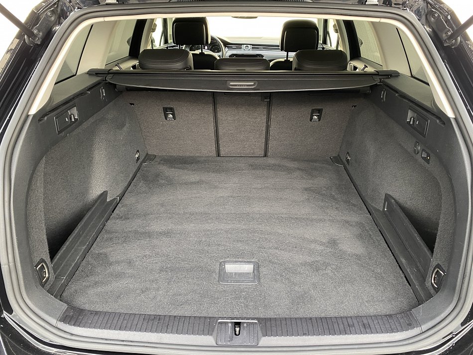 Volkswagen Passat 2.0 TDi Highline