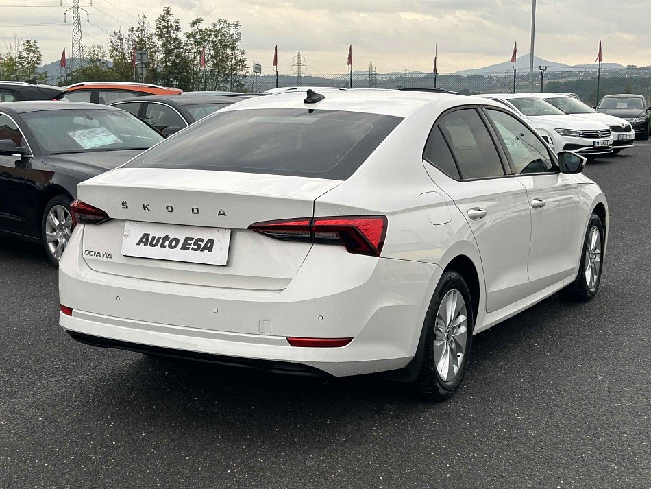 Škoda Octavia IV 2.0 TDi Ambition Plus